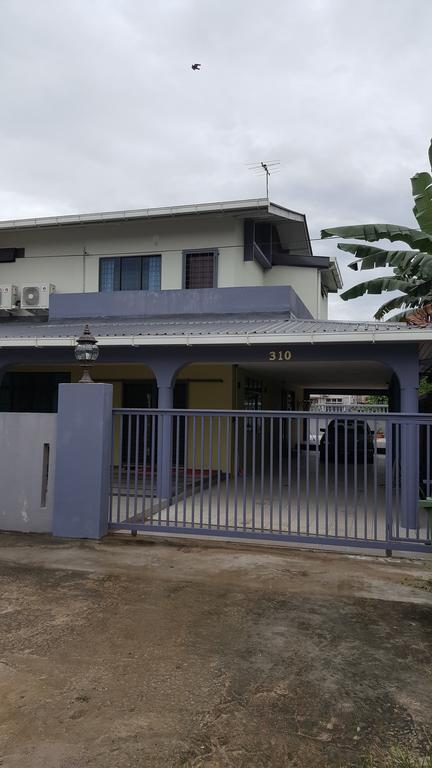 Ellis Lot 310 Vila Kuching Exterior foto